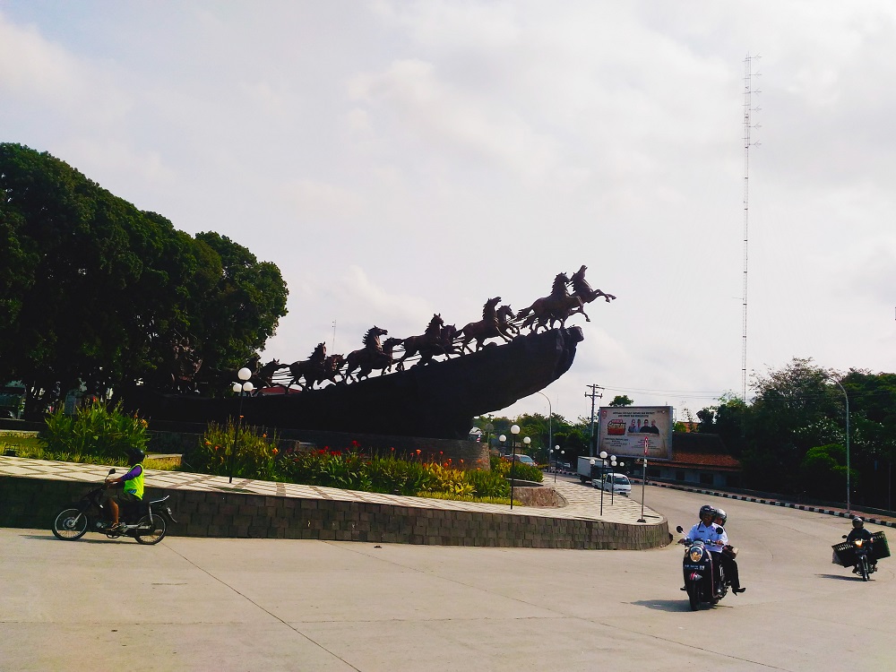 Arjuna Statue