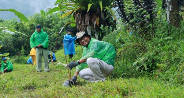 Tree Planting in Curug Cibingbing_Trees4Trees