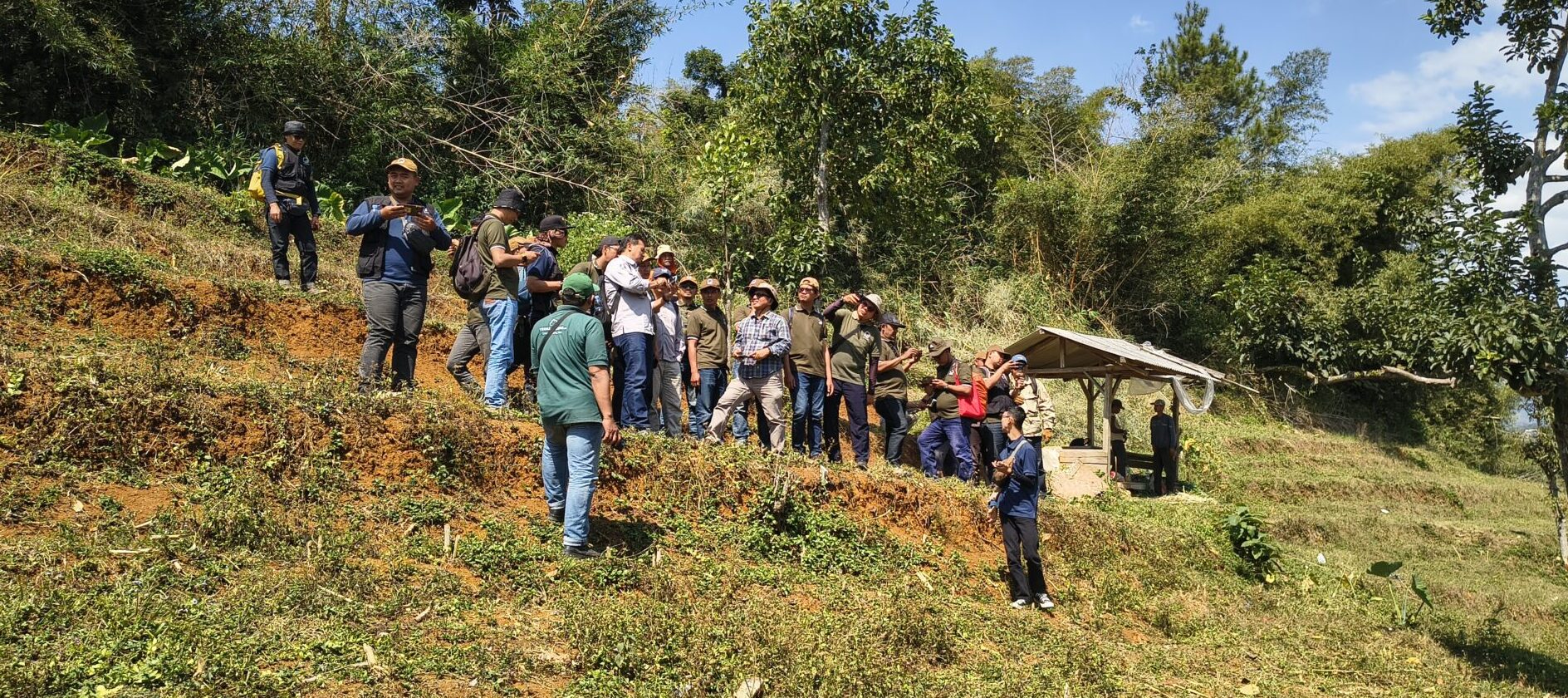 Terracing: Conserving Sloping Land in the Citarum Watershed