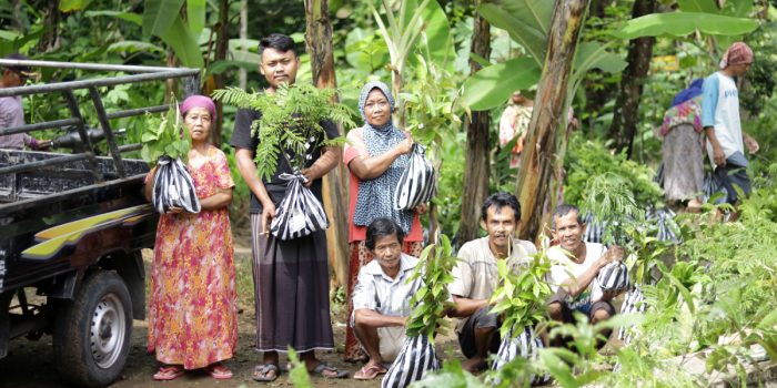 Soboplac_10 ribu pohon_desa kenteng_14 (2)